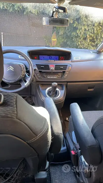 Citroen C4 2008 photo 5