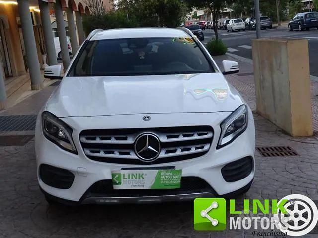Mercedes-Benz Gla 2018 photo 2