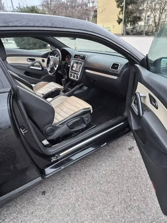 Volkswagen Scirocco 2009 photo 3