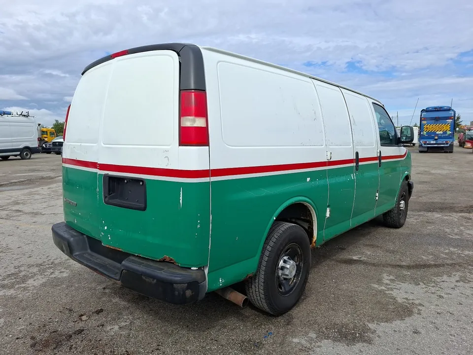 Chevrolet Express 2012 photo 5