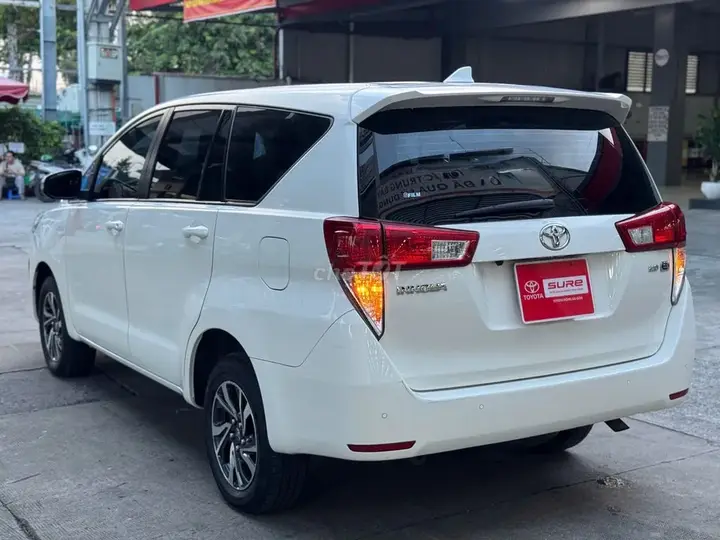 Toyota Innova 2023 photo 5