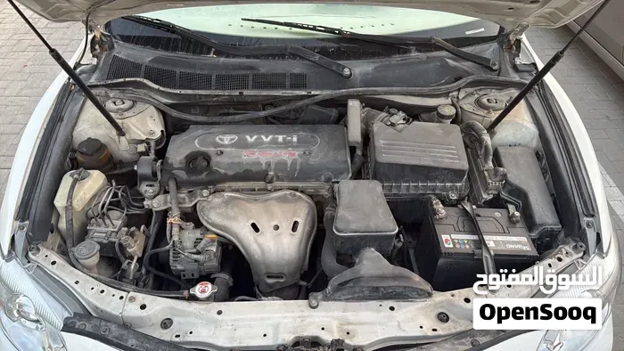 Toyota Camry 2010 photo 2
