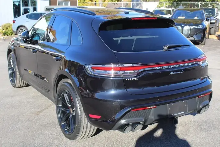 Porsche Macan 2024 photo 3