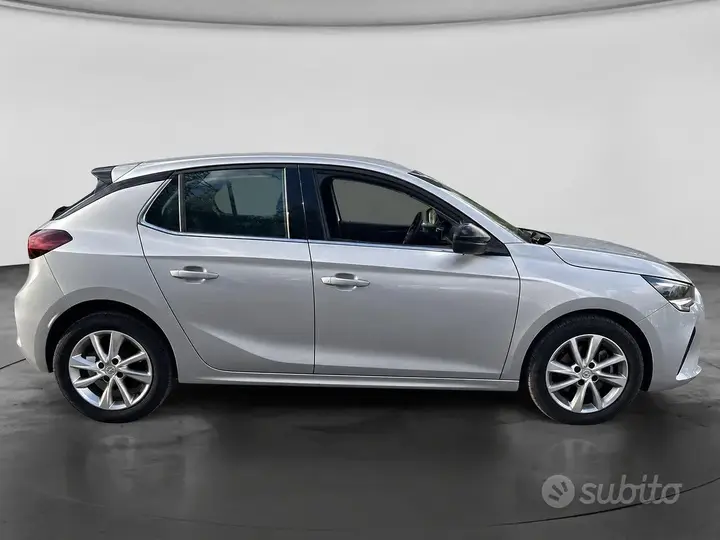 Opel Corsa 2023 photo 2