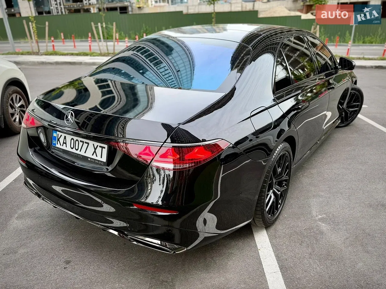 Mercedes-Benz S-Class 2026 photo 3