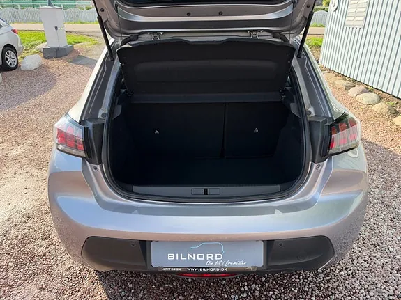 Peugeot 208 2023 photo 5