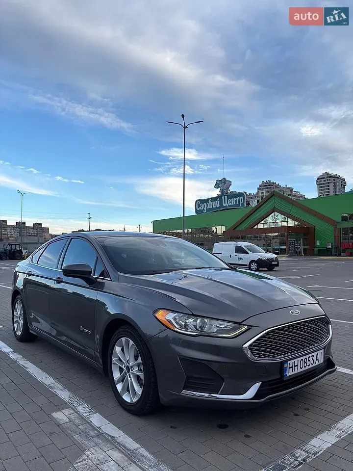 Ford Fusion 2019 photo 3