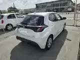 Toyota Yaris 2023 photo 5