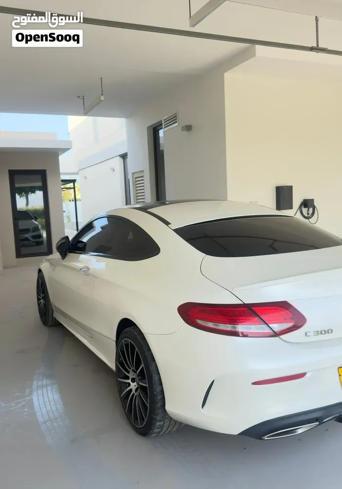 Mercedes-Benz C-Class 2018 photo 3