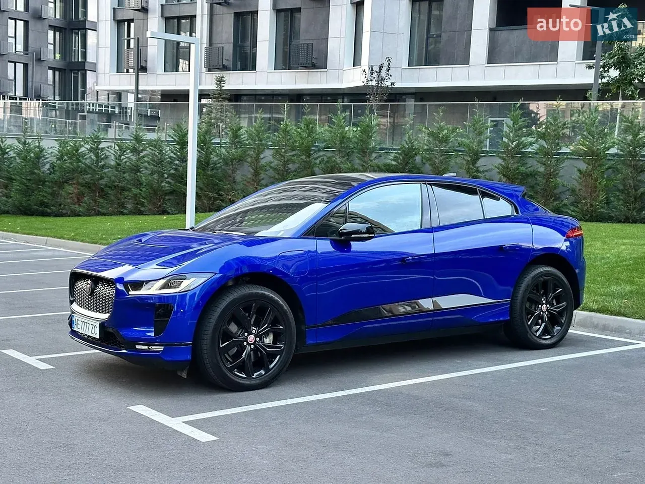 Jaguar I-Pace 2023 photo 2