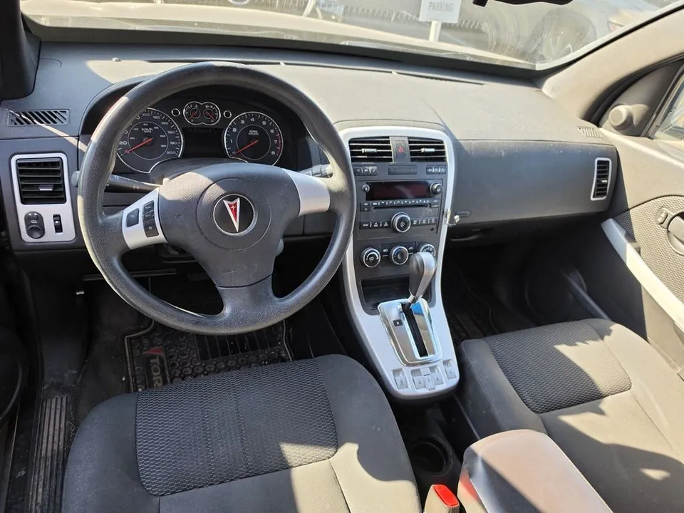 Pontiac Torrent 2009 photo 3