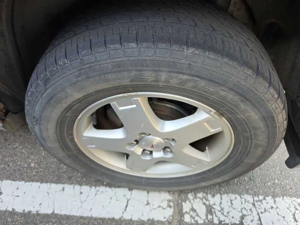 Pontiac Torrent 2009 photo 5