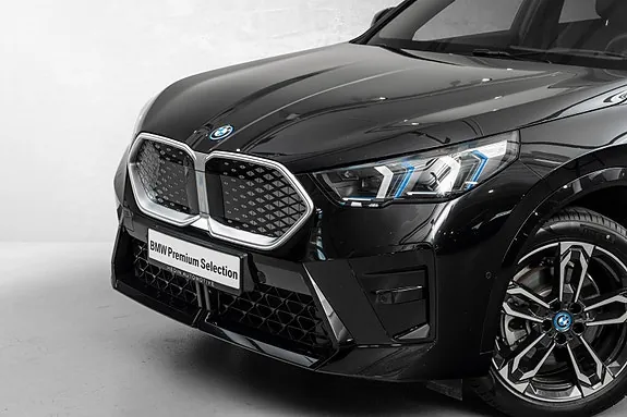 BMW Ix2 2025 photo 4