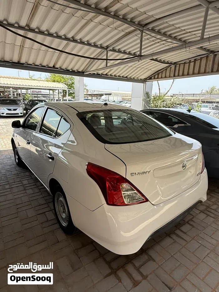 Nissan Sunny 2016 photo 3
