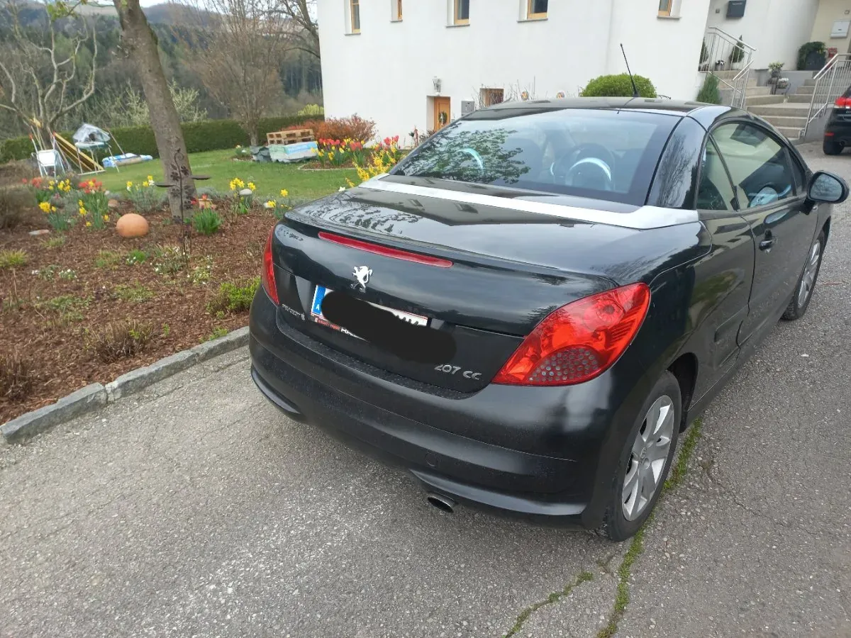 Peugeot 207 2008 photo 3