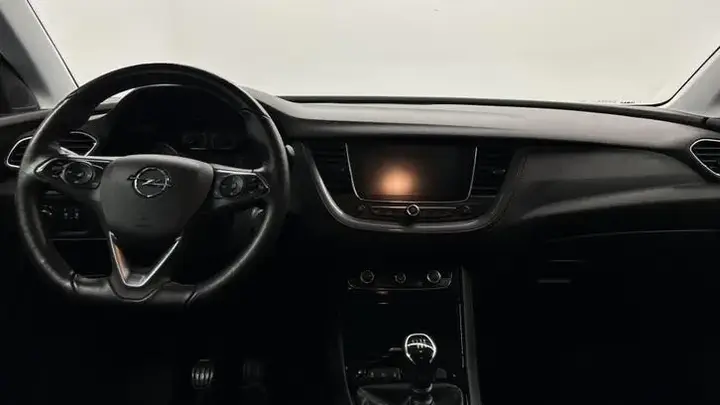 Opel Grandland X 2020 photo 2
