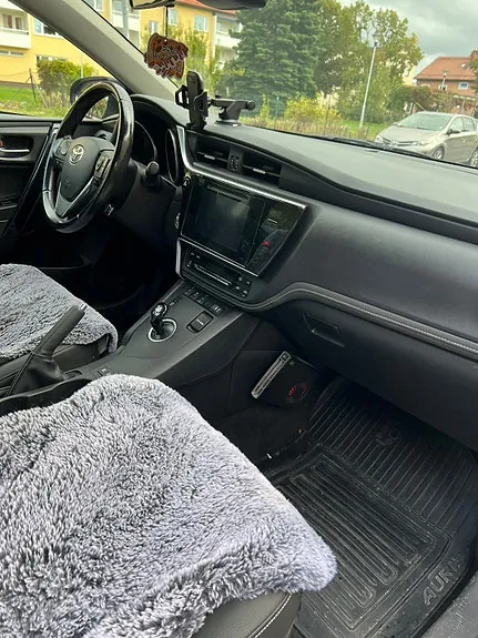 Toyota Auris 2017 photo 4