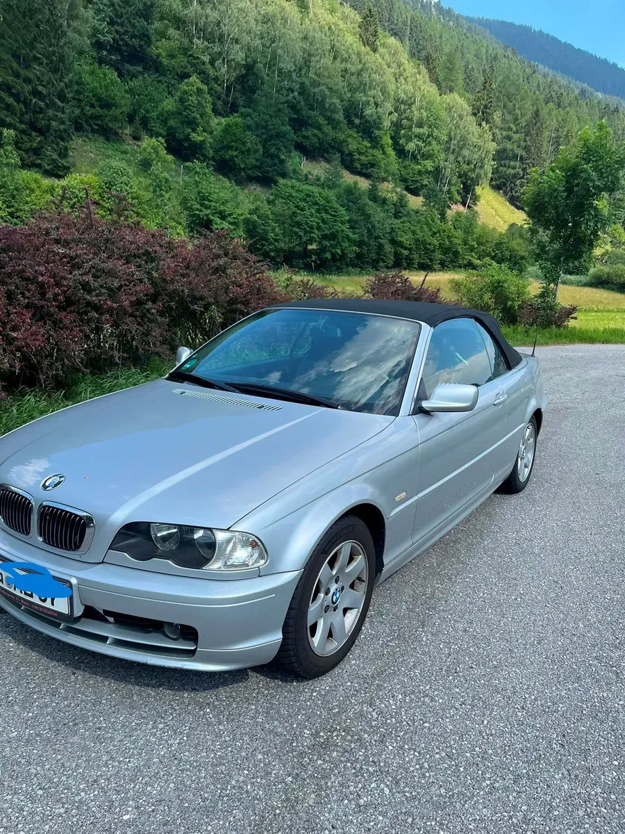 BMW 3 Series 2002 photo 2