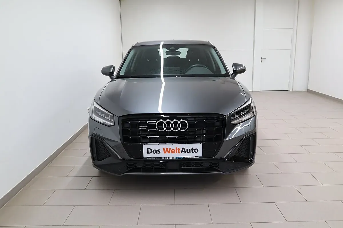 Audi Q2 2023 photo 2