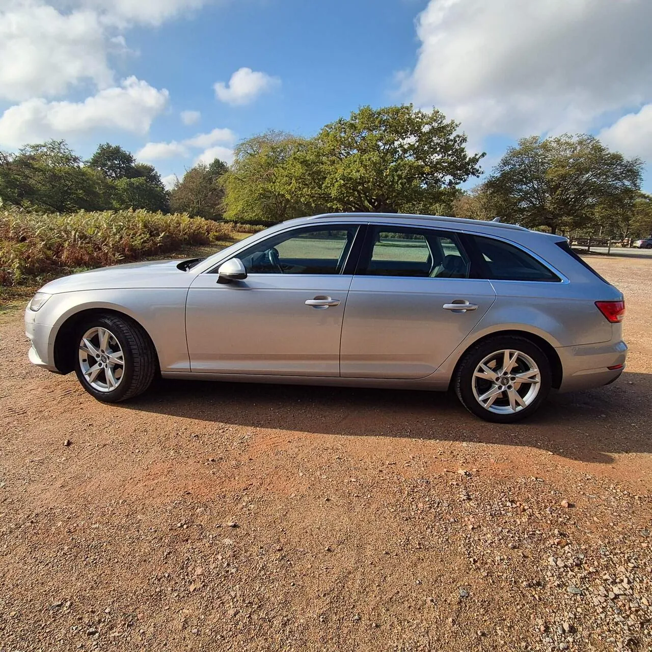 Audi A4 2017 photo 4