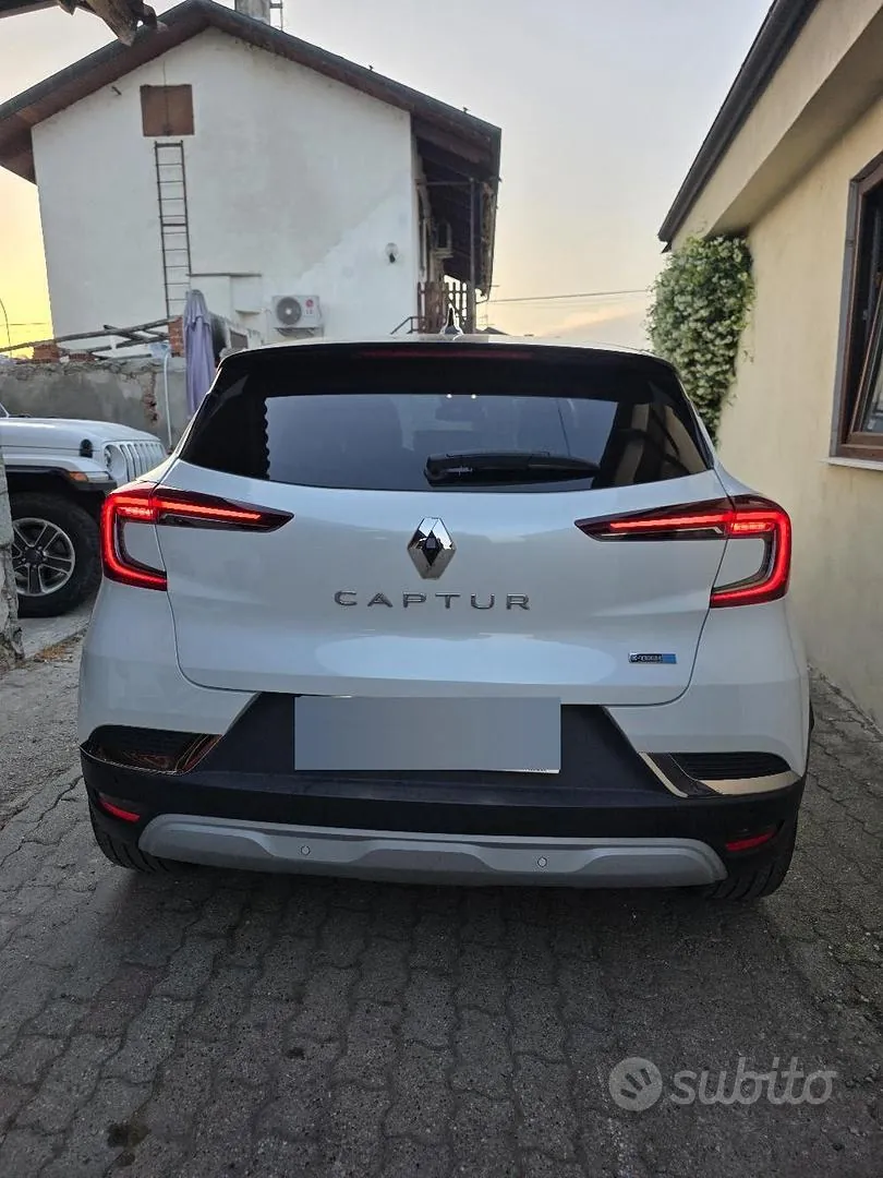 Renault Captur 2021 photo 3