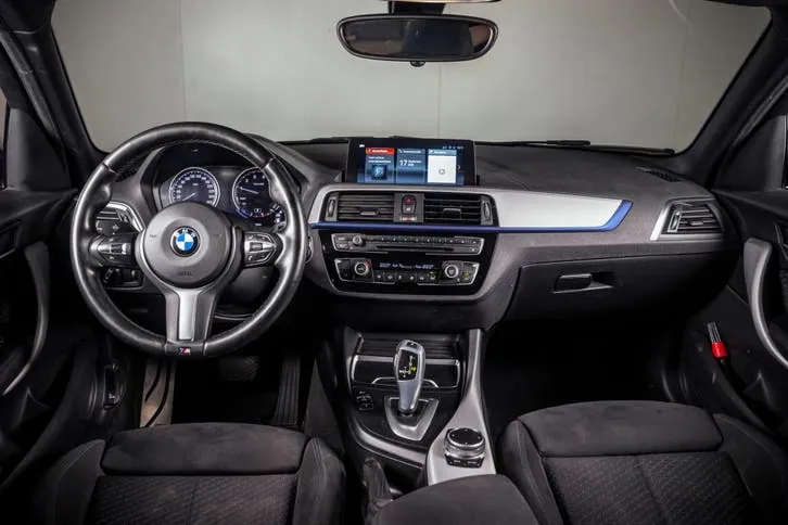BMW 1 Series 2017 photo 3