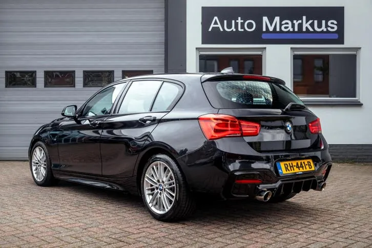BMW 1 Series 2017 photo 2