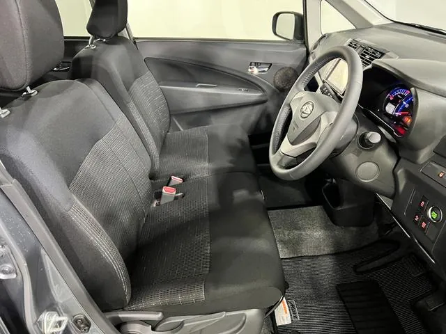 Daihatsu Molve Custom X Limited Sa 2013 photo 4