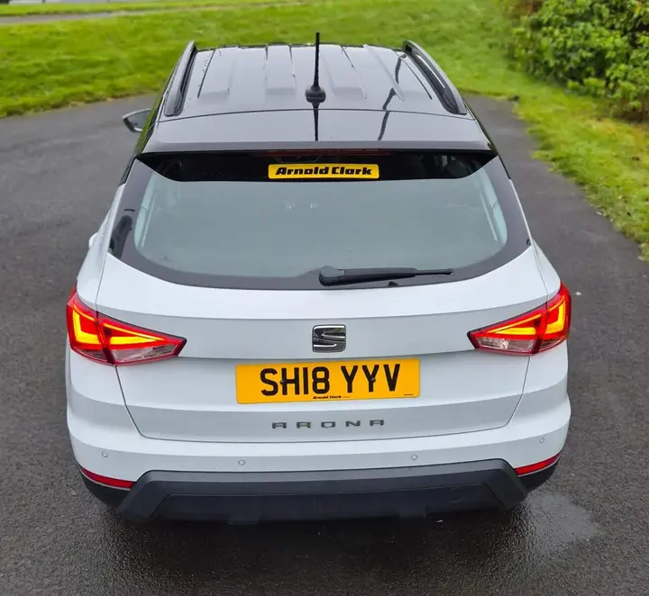 Seat Arona 2018 photo 2