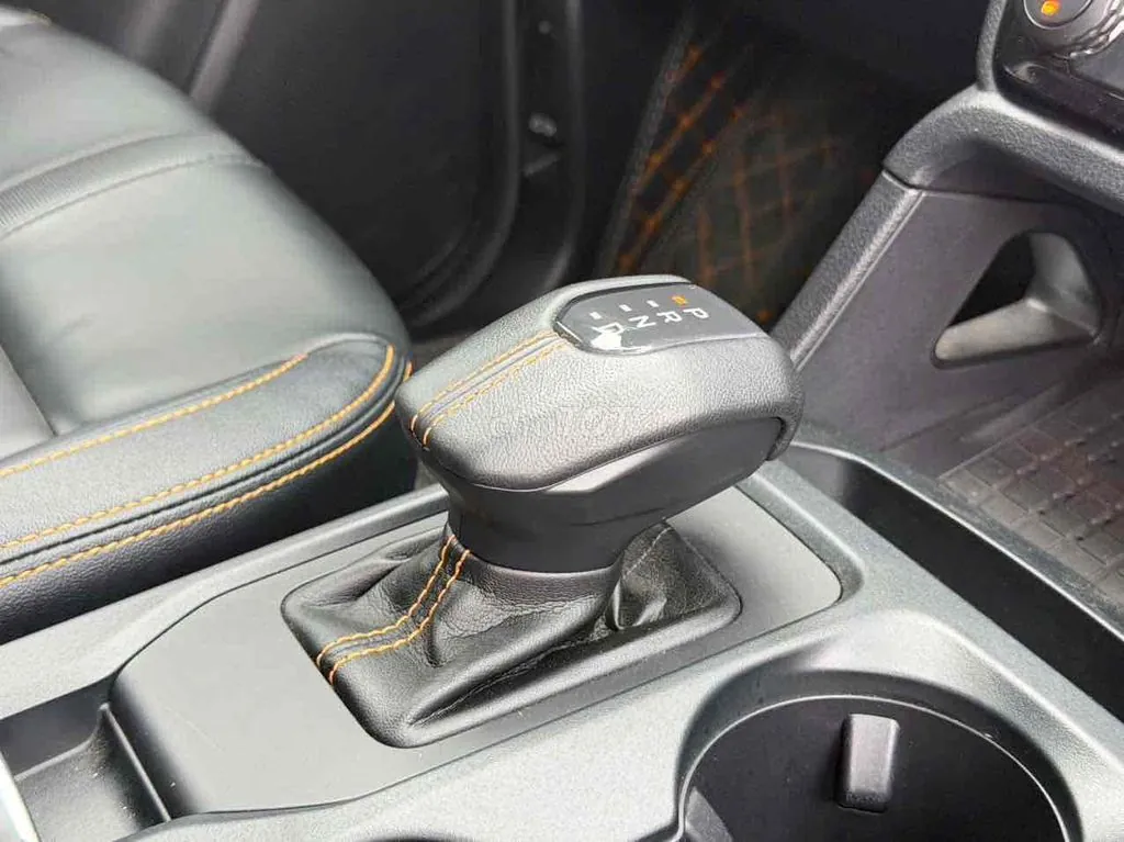 Ford Everest 2023 photo 3