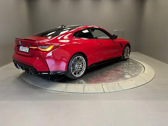 BMW M4 2023 photo 5