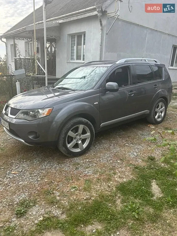 Mitsubishi Outlander 2008 photo 3