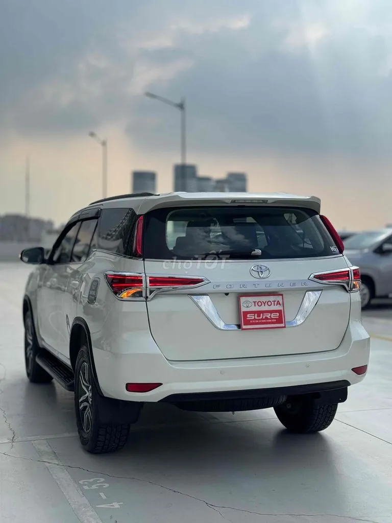 Toyota Fortuner 2017 photo 5