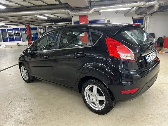 Ford Fiesta 2013 photo 4