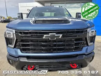 Chevrolet Silverado 2500 2026 photo 3