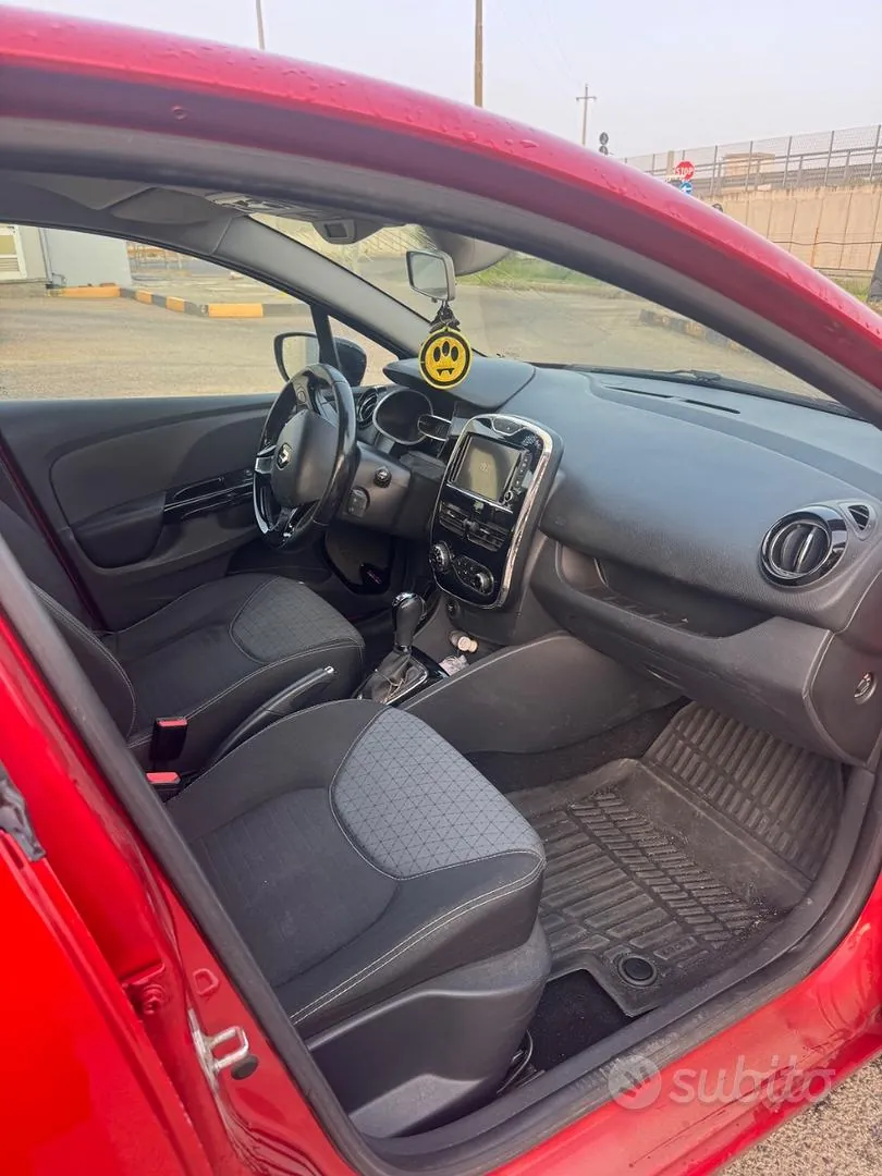 Renault Clio 2014 photo 4