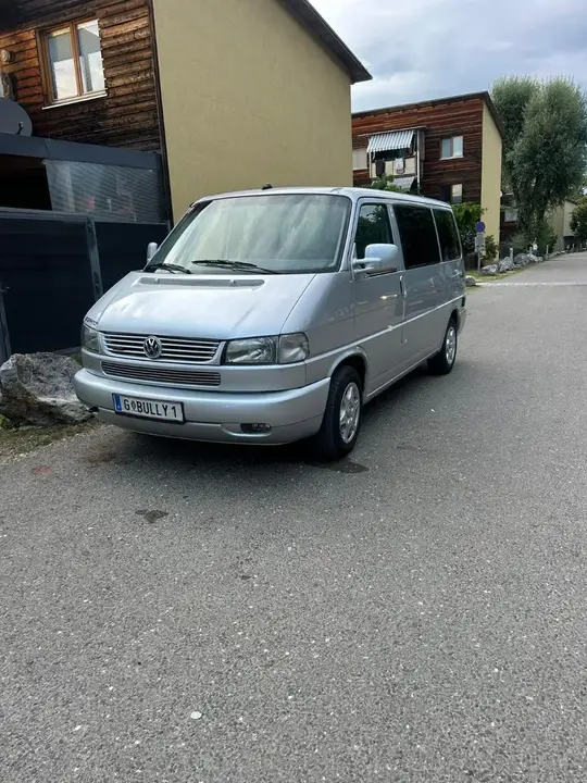 Volkswagen Multivan 2001 photo 3