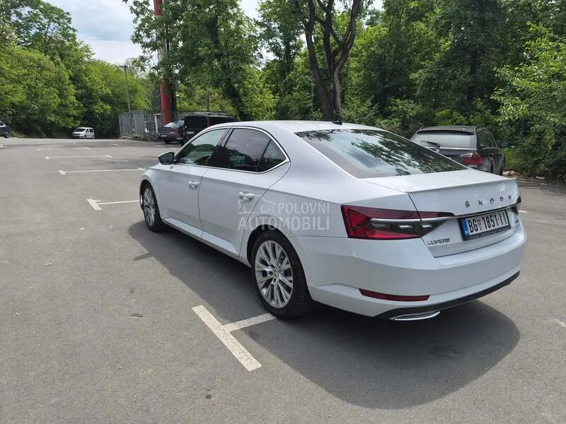Skoda Superb 2019 photo 4