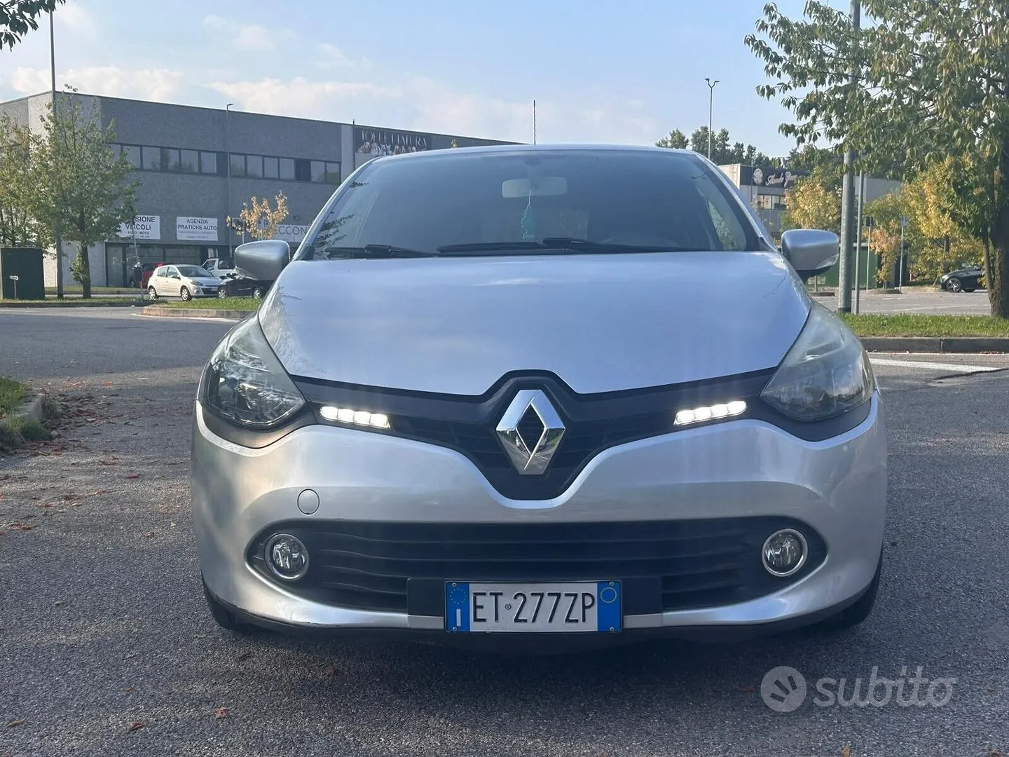 Renault Clio 2014 photo 3