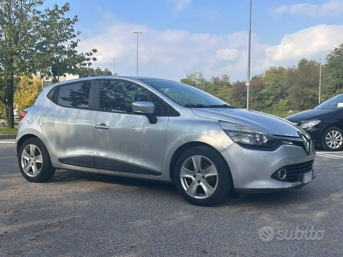 Renault Clio 2014 photo 2