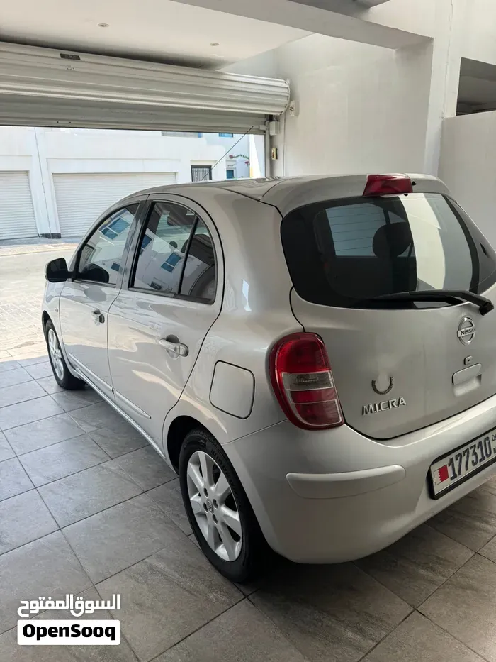 Nissan Micra 2012 photo 4