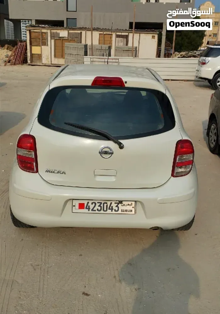 Nissan Micra 2012 photo 5