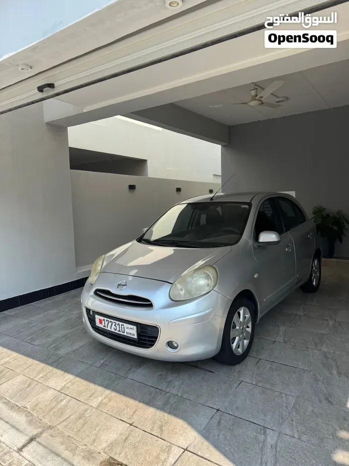 Nissan Micra 2012 photo 2