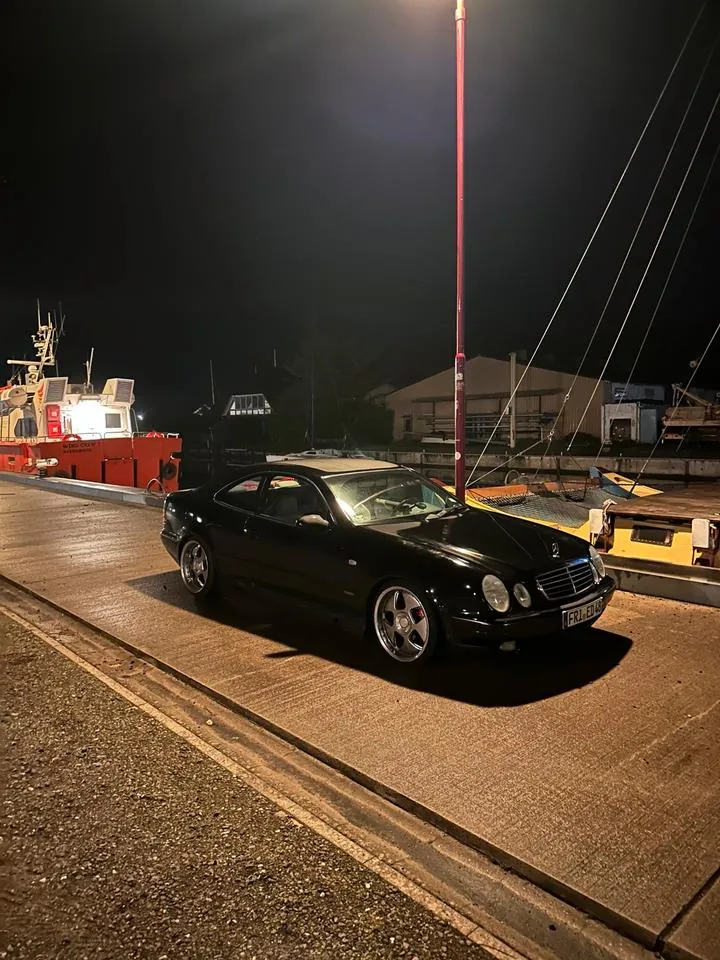 Mercedes-Benz Clk200