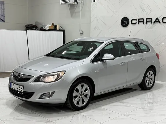 Opel Astra 2012 photo 4