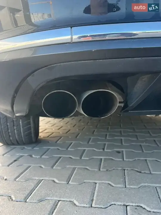 Volkswagen Passat 2011 photo 5