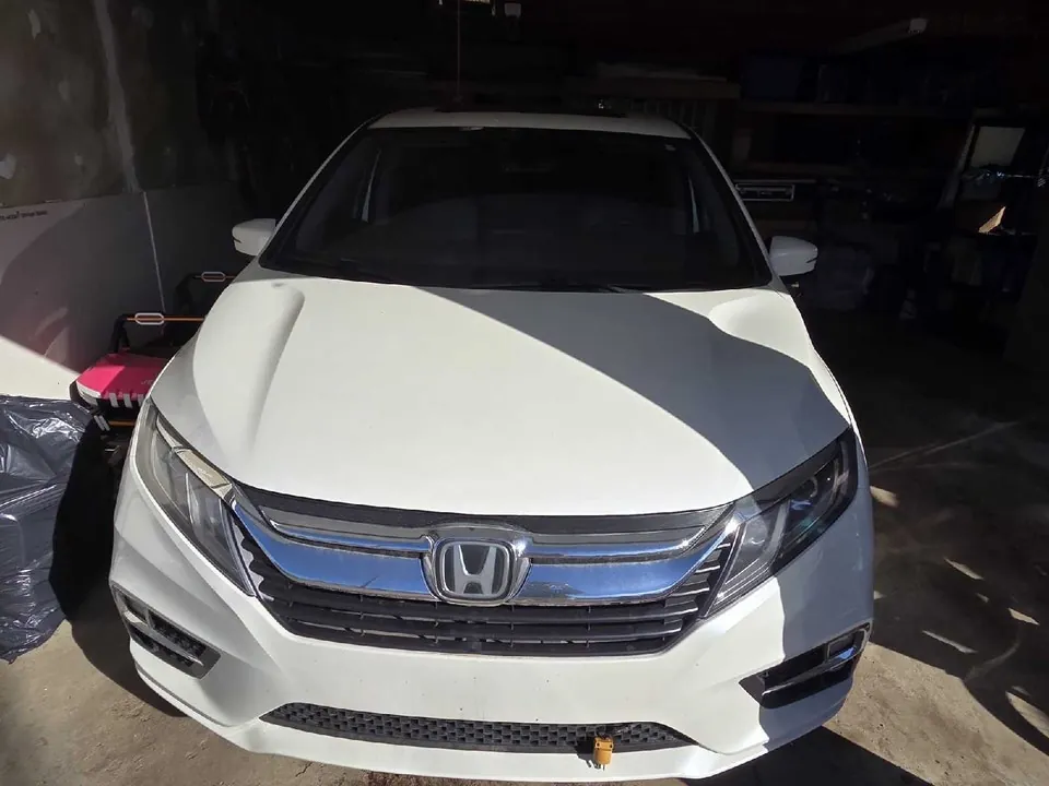 Honda Odyssey 2018 photo 2
