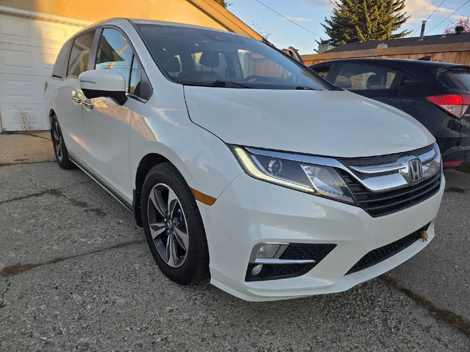 Honda Odyssey 2018 photo 4