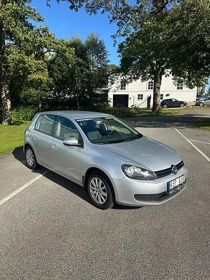 Volkswagen Golf Vi 2011 photo 2