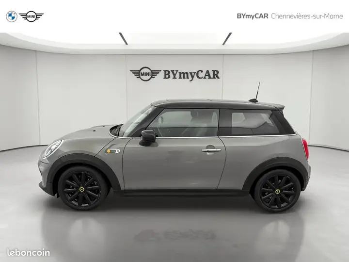 BMW Mini 2020 photo 2